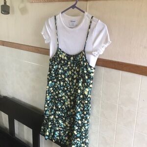 Girls Old navy size 14-16 shorter dress